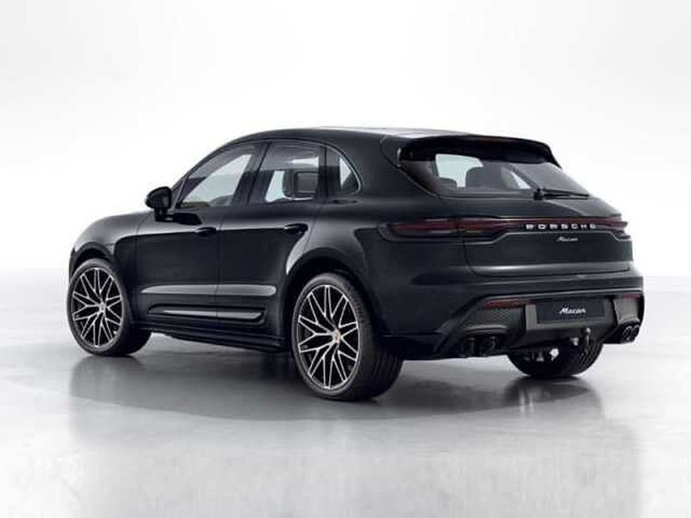 Porsche Macan nuova a Vicenza (2)