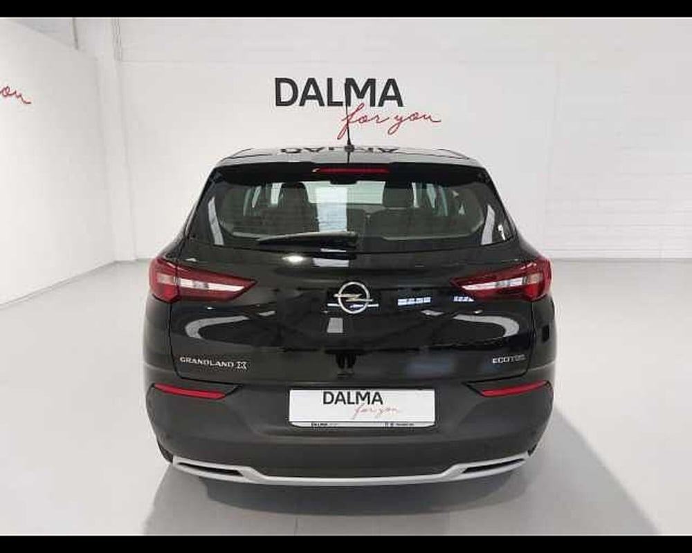 Opel Grandland X usata a Milano (3)