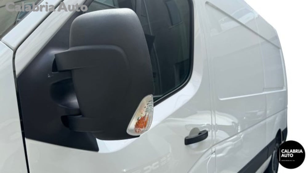 Renault Master Furgone usata a Reggio Calabria (17)