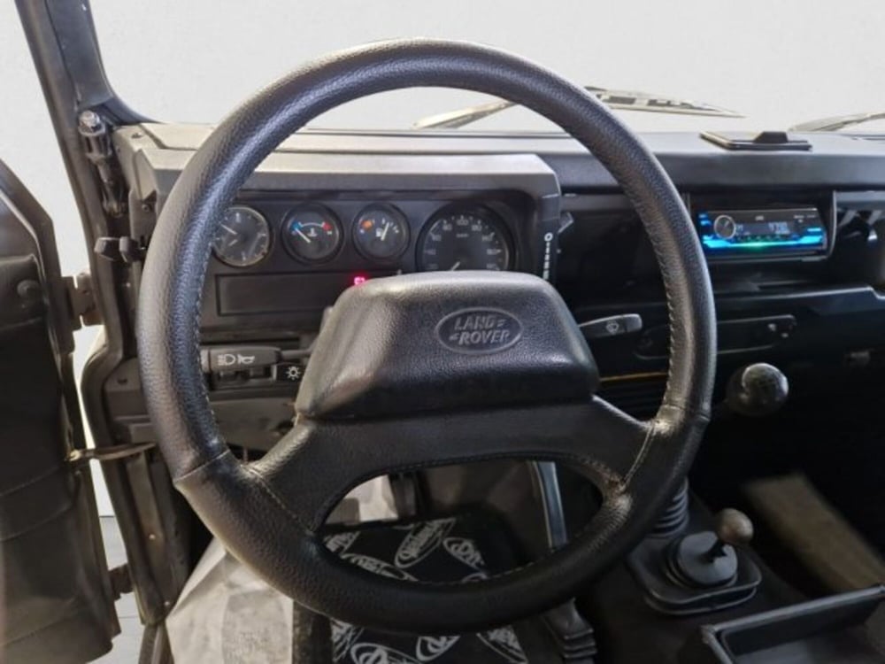Land Rover Defender usata a Livorno (12)