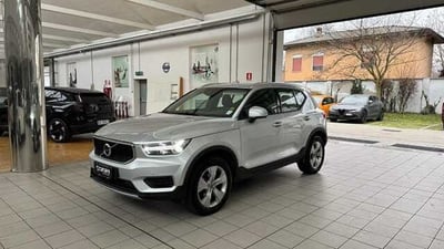 Volvo XC40 D3 Momentum  del 2018 usata a Legnano