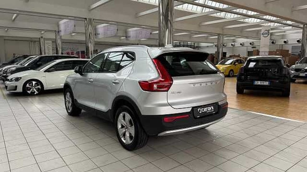 Volvo XC40 usata a Milano (3)