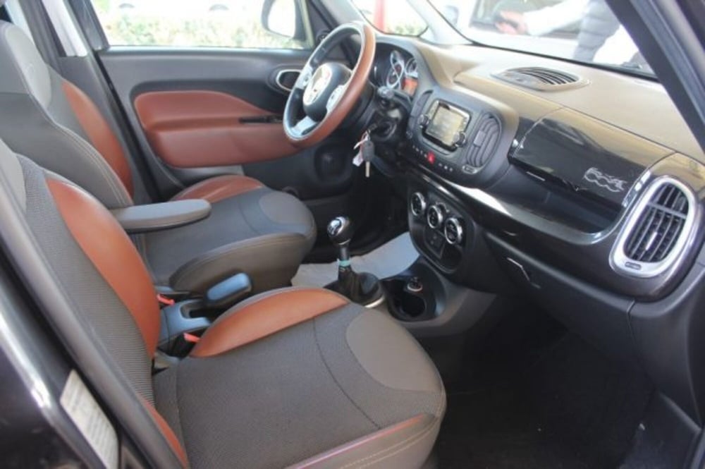 Fiat 500L usata a Roma (11)