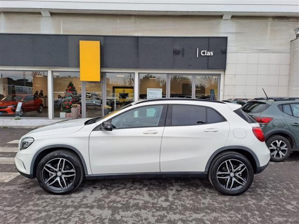 Mercedes-Benz GLA SUV usata a Livorno (5)