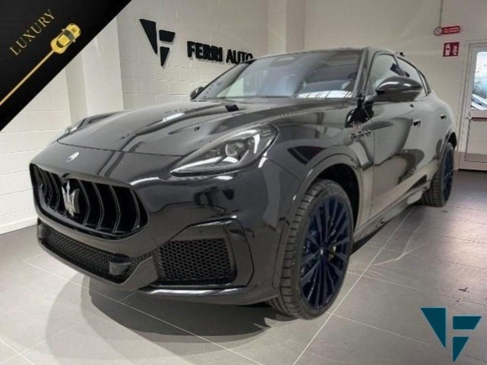 Maserati Grecale nuova a Udine (2)