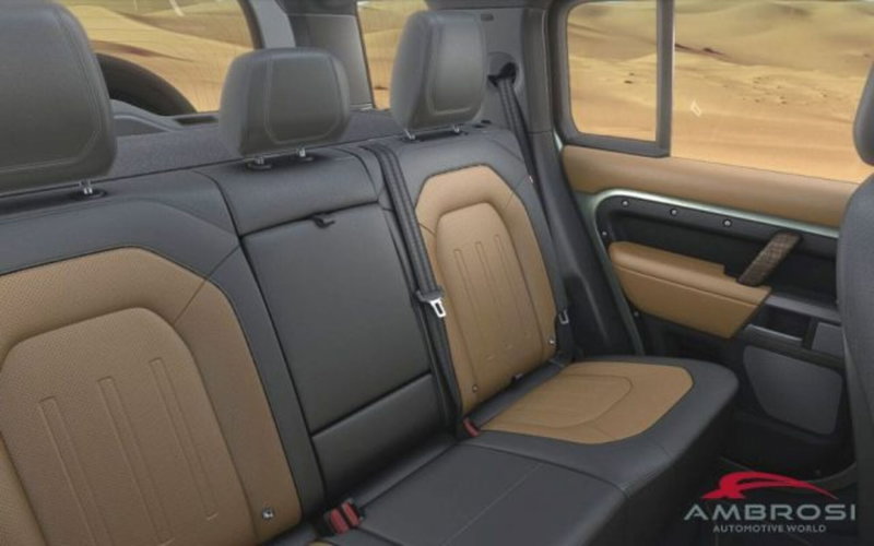 Land Rover Defender nuova a Perugia (11)