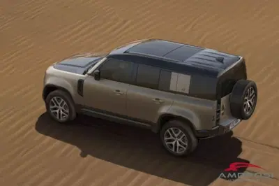 Land Rover Defender 110 2.0 si4 phev X awd 300cv auto nuova a Corciano