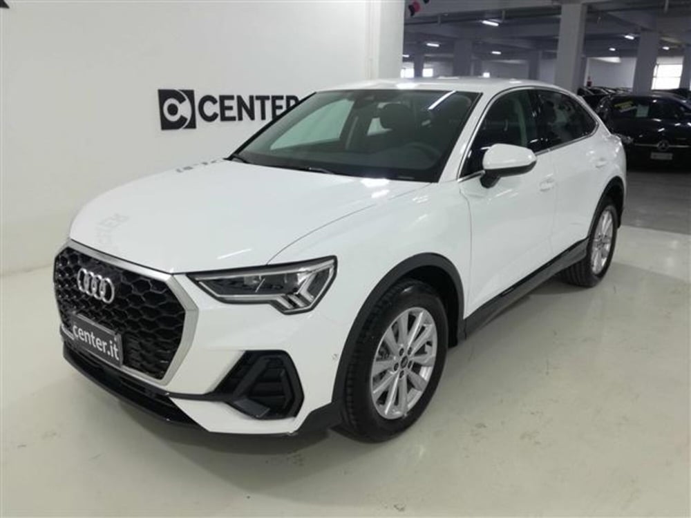 Audi Q3 Sportback nuova a Salerno