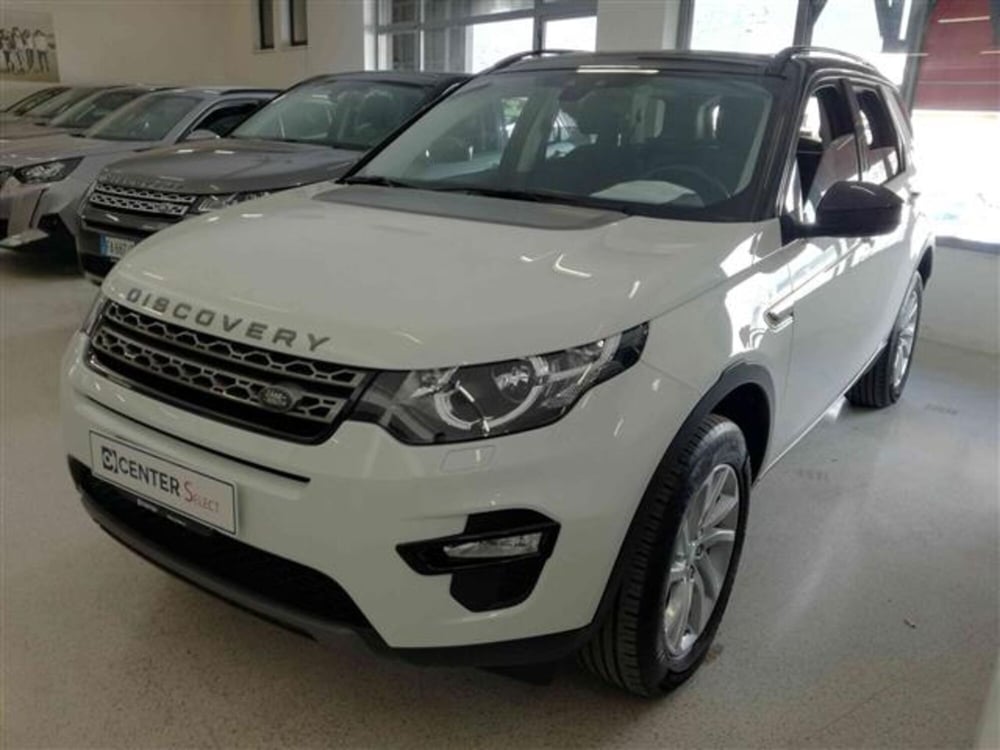 Land Rover Discovery Sport usata a Salerno