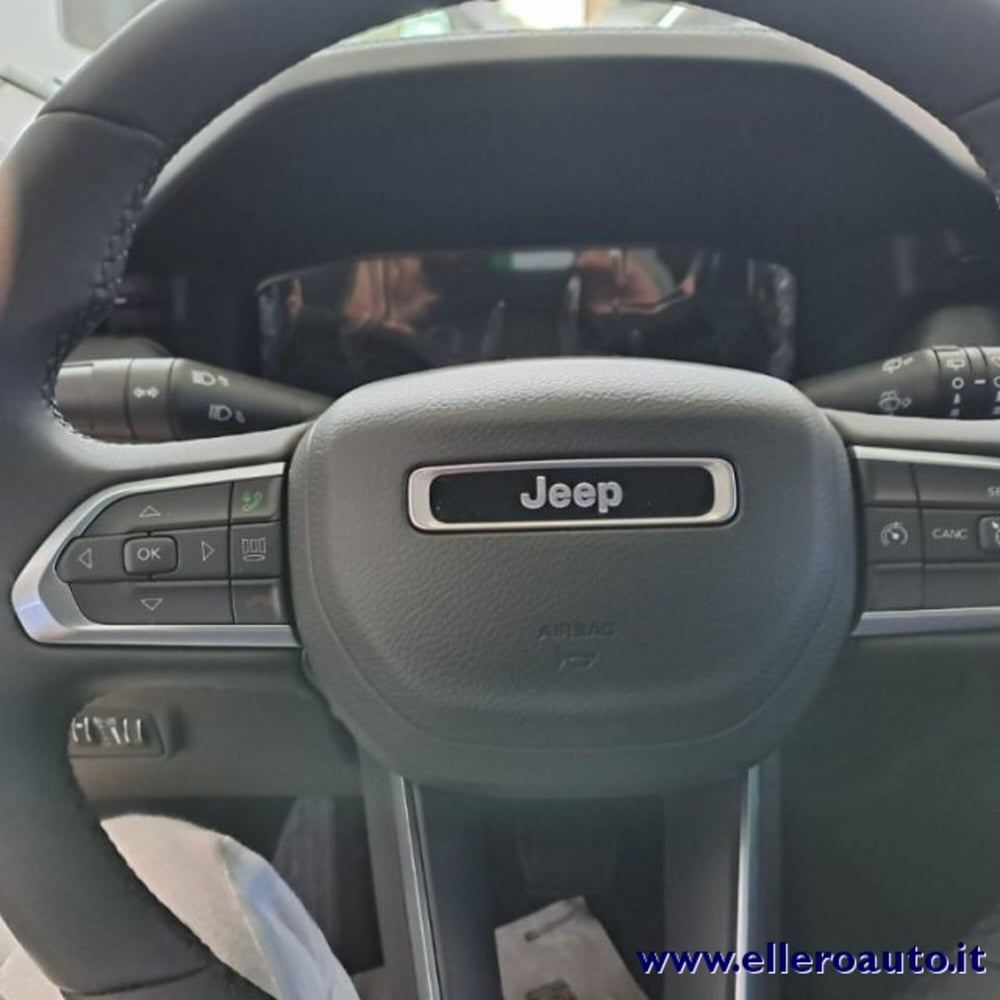 Jeep Compass nuova a Cuneo (6)