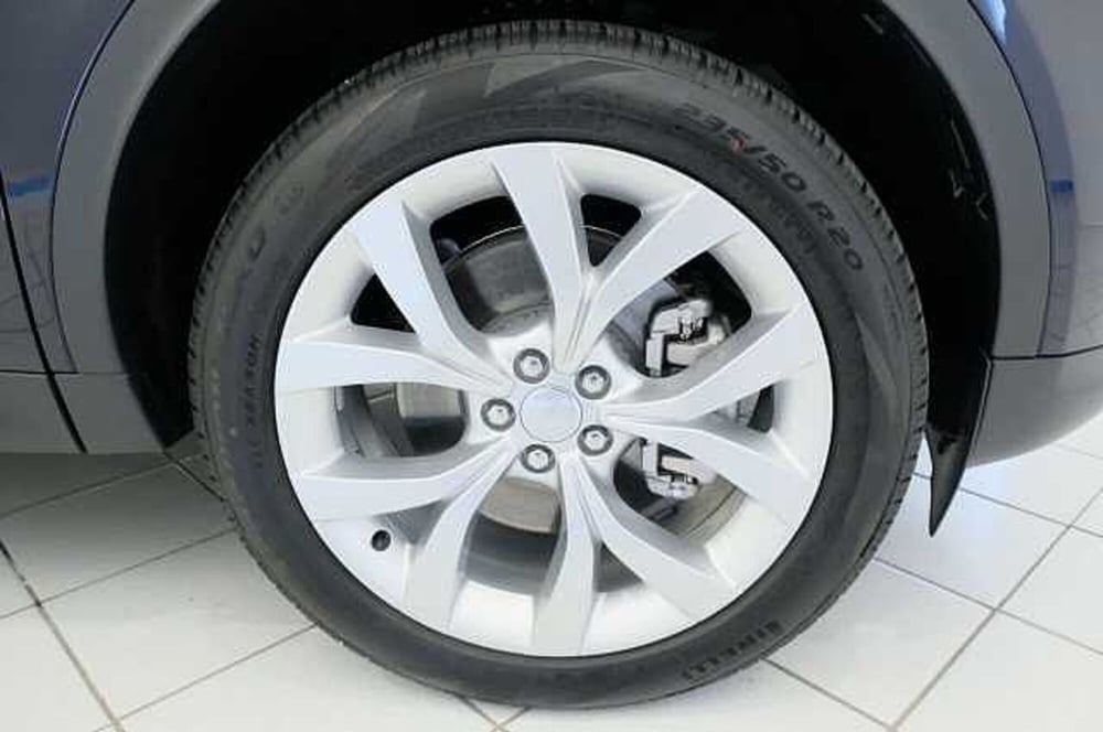 Land Rover Discovery Sport usata a Mantova (9)