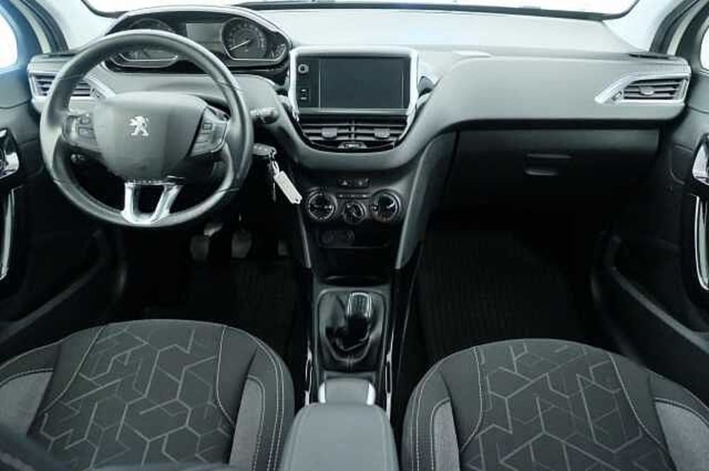 Peugeot 2008 usata a Mantova (4)