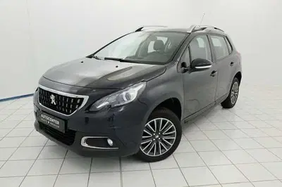 Peugeot 2008 82 Active del 2018 usata a Castel d'Ario