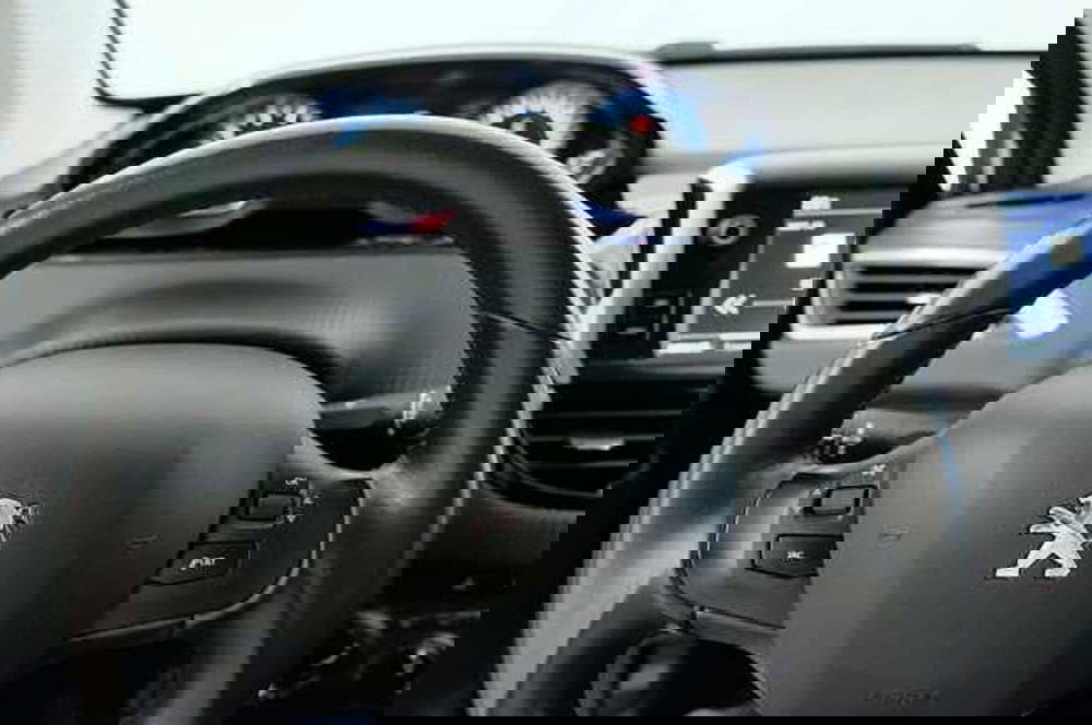 Peugeot 2008 usata a Mantova (17)