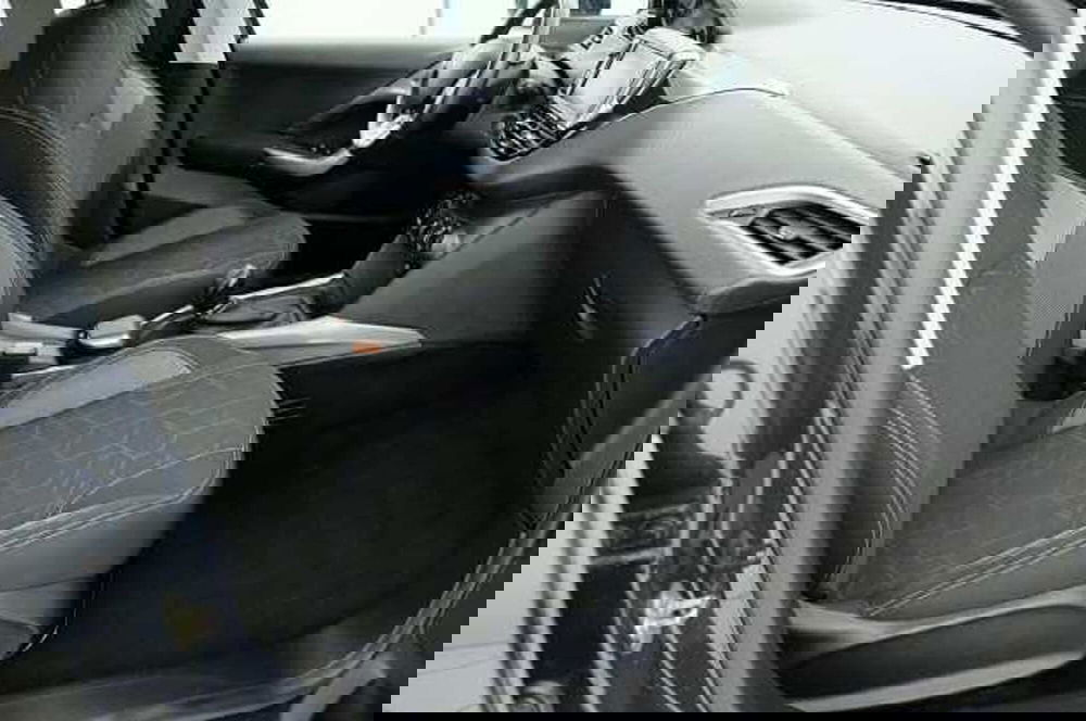 Peugeot 2008 usata a Mantova (3)