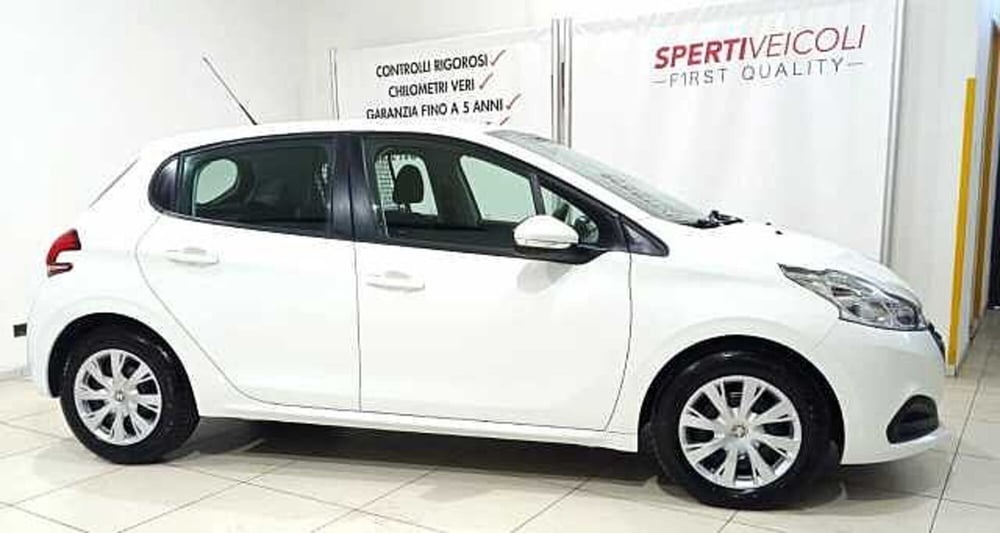 Peugeot 208 usata a Lecce (2)