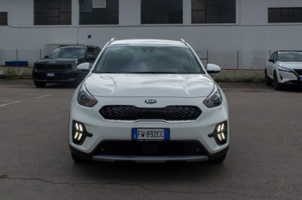 Kia Niro usata a Latina (2)