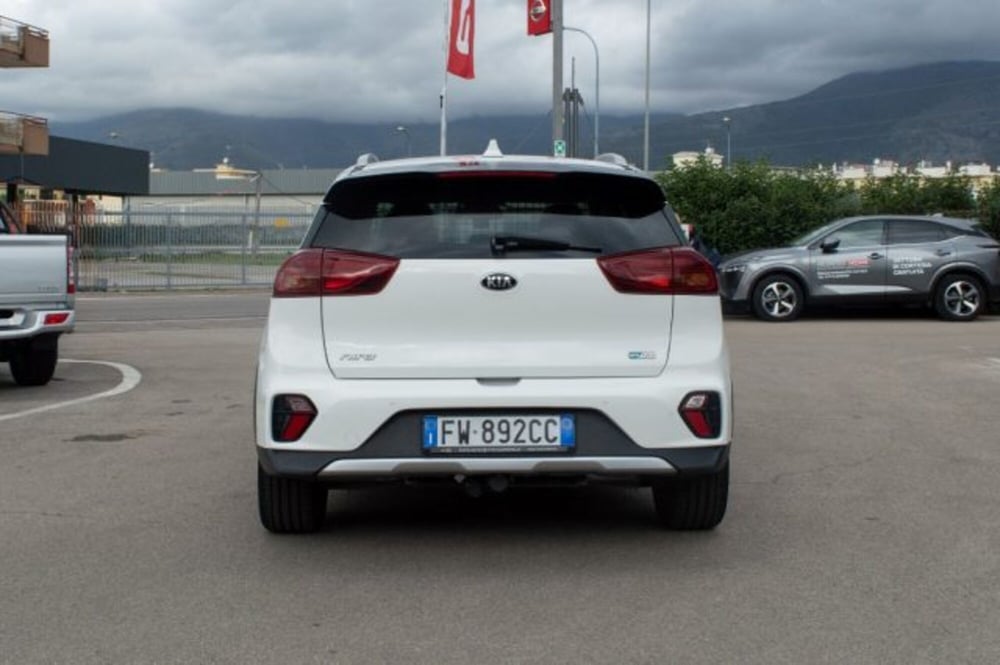 Kia Niro usata a Latina (5)