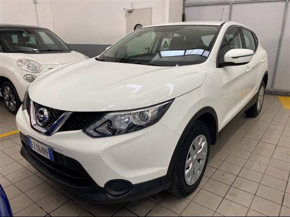 Nissan Qashqai usata a Macerata (2)