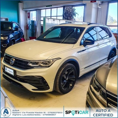 Volkswagen Tiguan 2.0 TDI 150 CV SCR DSG 4MOTION R-Line del 2021 usata a Sassari