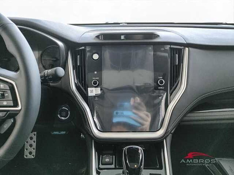 Subaru Outback nuova a Viterbo (11)