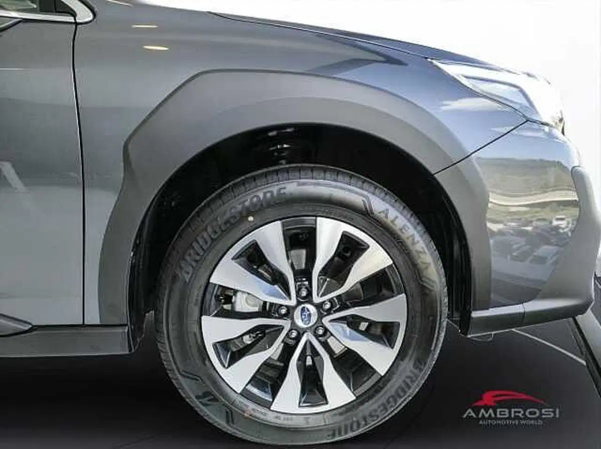 Subaru Outback nuova a Viterbo (14)
