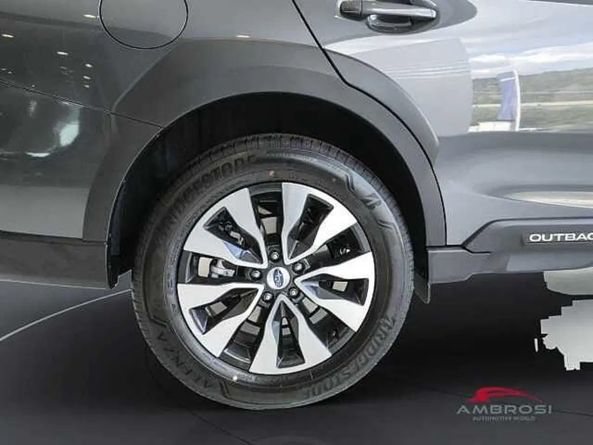 Subaru Outback nuova a Viterbo (15)