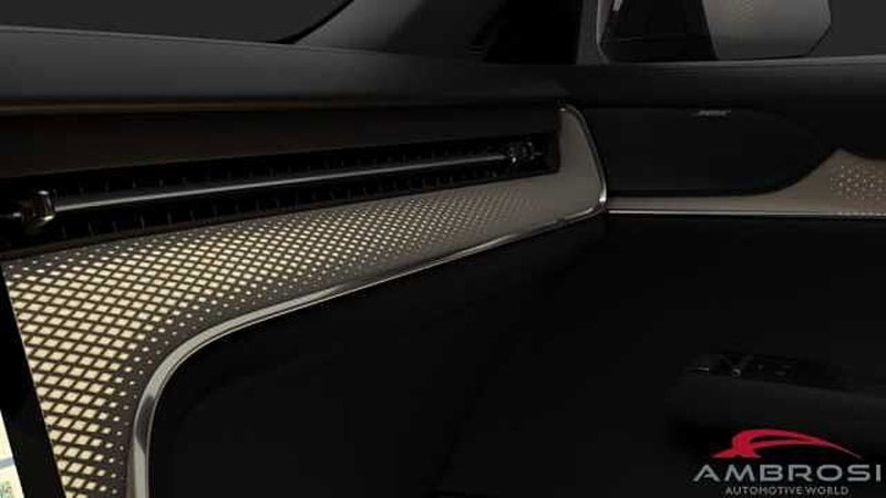 Volvo EX90 nuova a Viterbo (10)