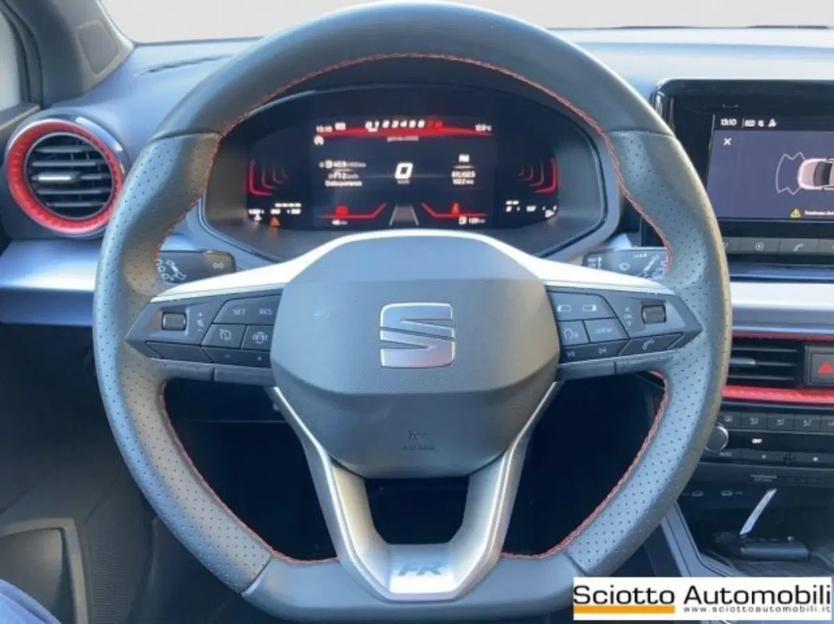 SEAT Ibiza nuova a Messina (10)