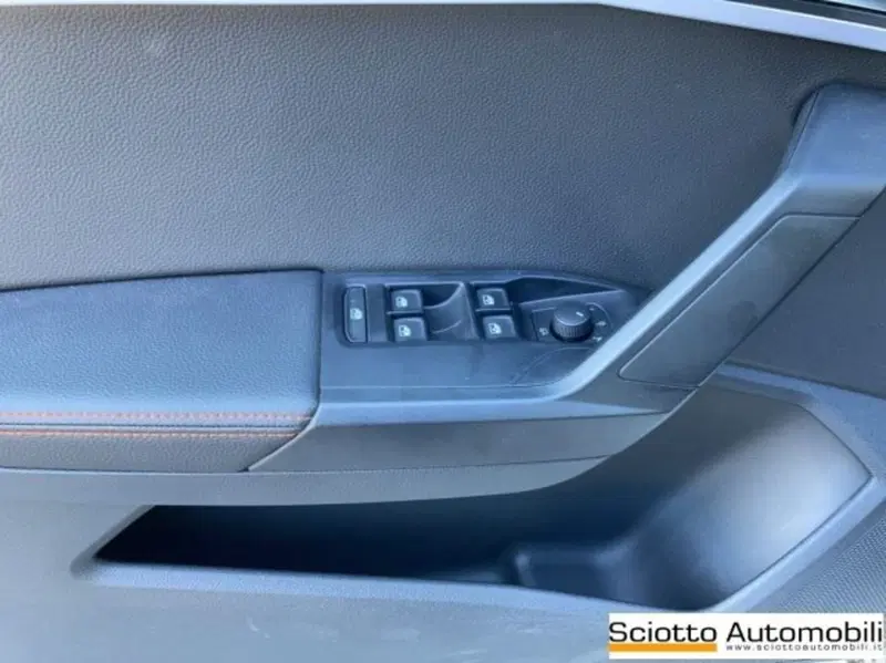SEAT Ibiza nuova a Messina (12)