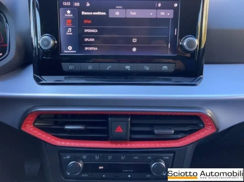 SEAT Ibiza nuova a Messina (16)