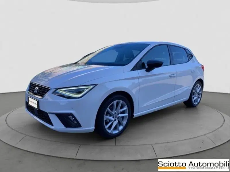 SEAT Ibiza nuova a Messina (2)