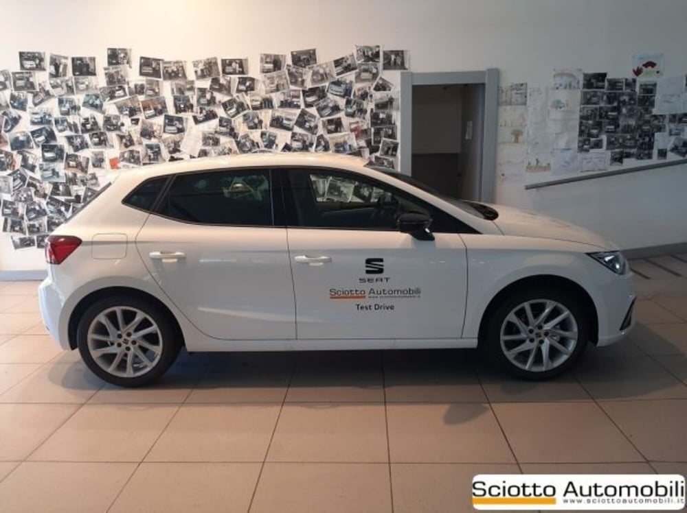 SEAT Ibiza nuova a Messina (5)