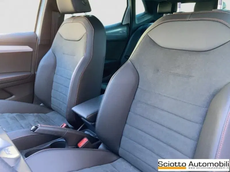 SEAT Ibiza nuova a Messina (9)