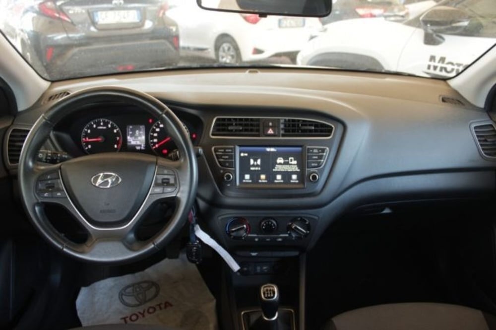 Hyundai i20 usata a Roma (11)