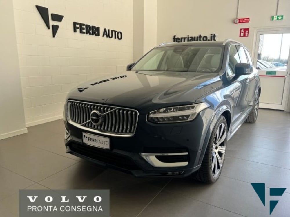 Volvo XC90 nuova a Udine