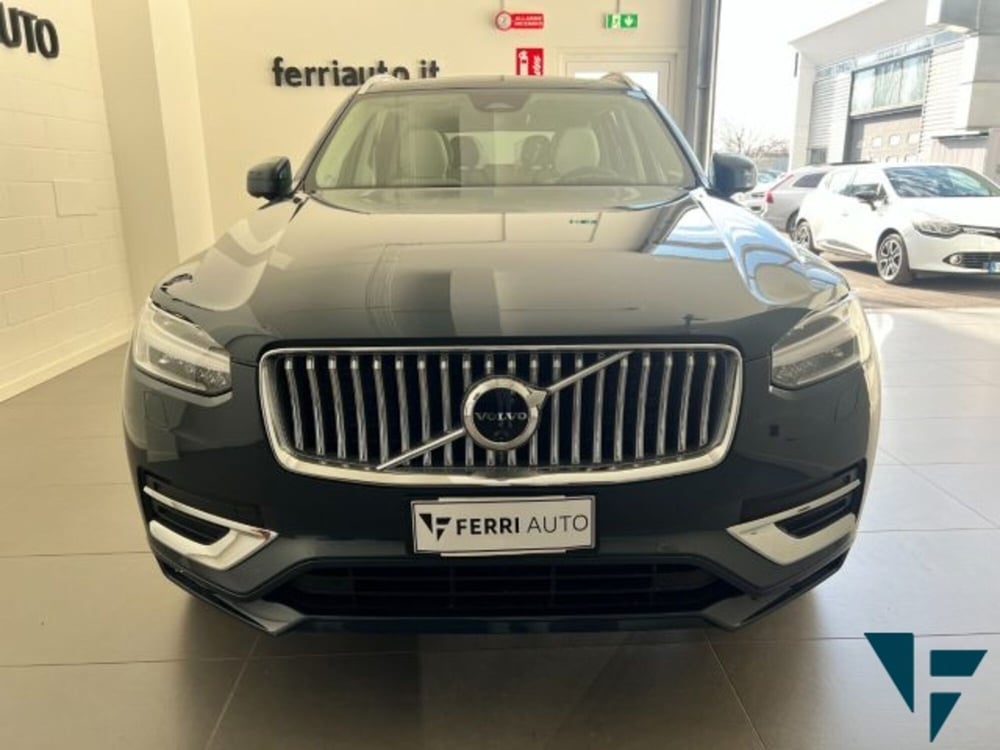 Volvo XC90 nuova a Udine (2)