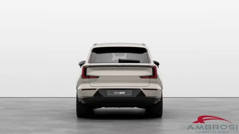 Volvo EX90 nuova a Perugia (5)