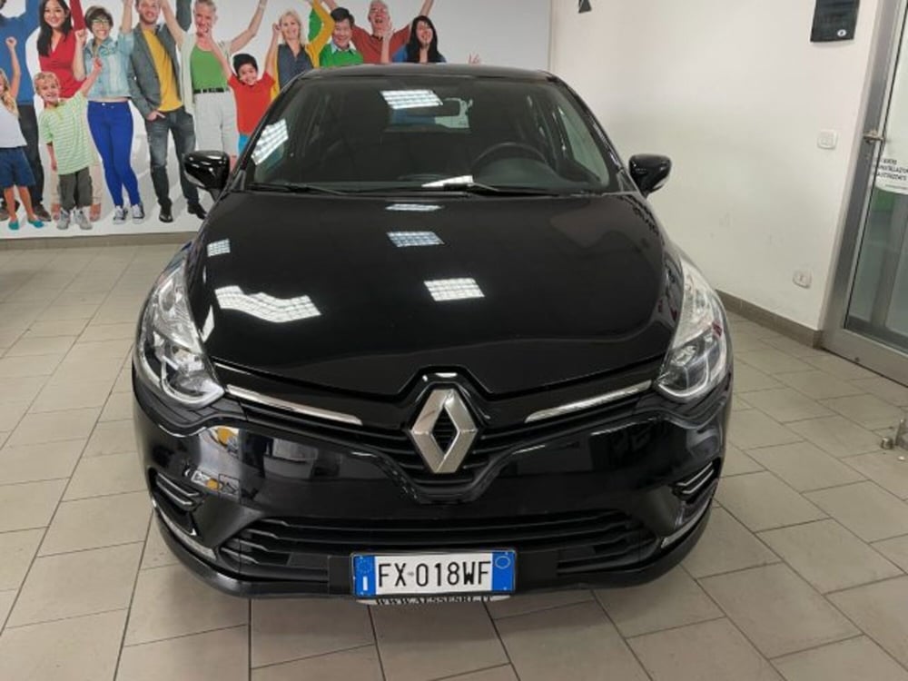 Renault Clio usata a Salerno (2)