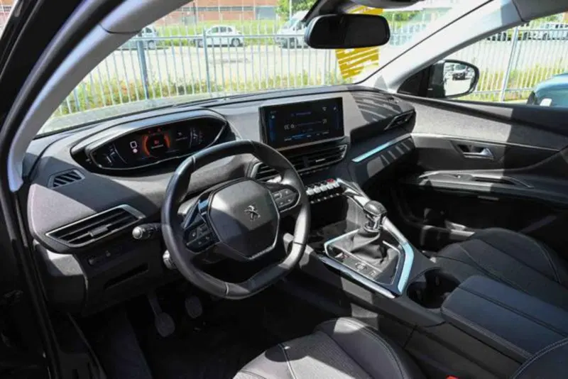 Peugeot 3008 usata a Torino (10)