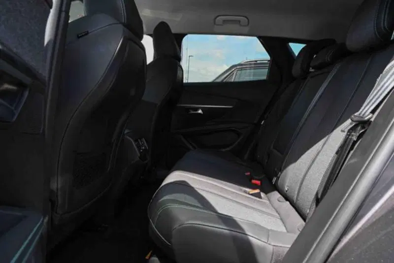 Peugeot 3008 usata a Torino (13)