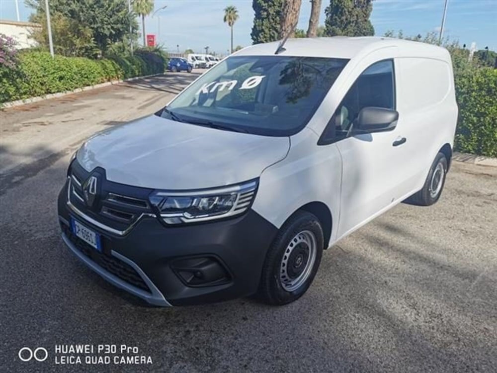 Renault Kangoo Furgone nuova a Brindisi (2)