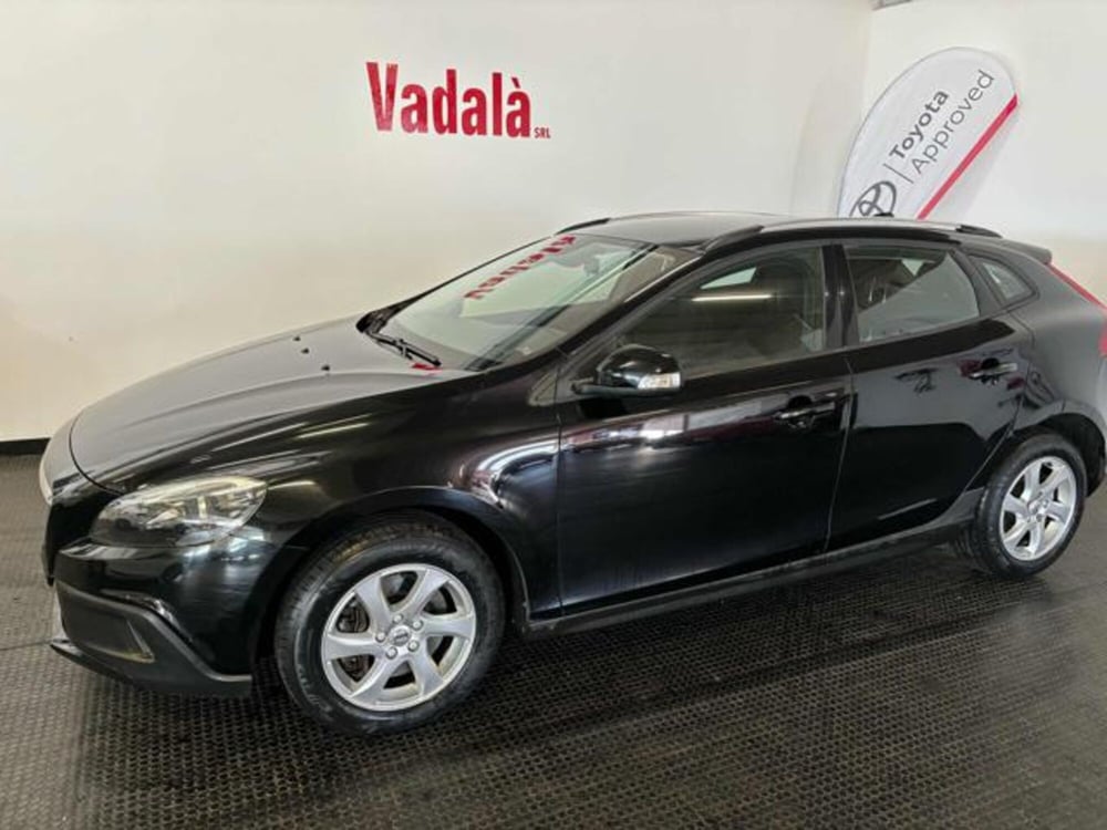 Volvo V40 Cross Country usata a Reggio Calabria (2)