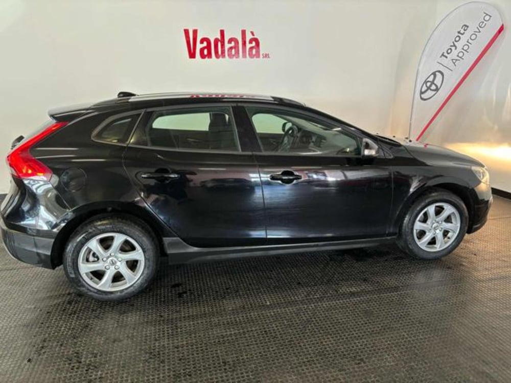 Volvo V40 Cross Country usata a Reggio Calabria (3)