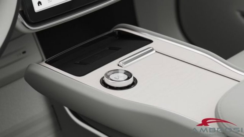 Volvo EX90 nuova a Perugia (5)