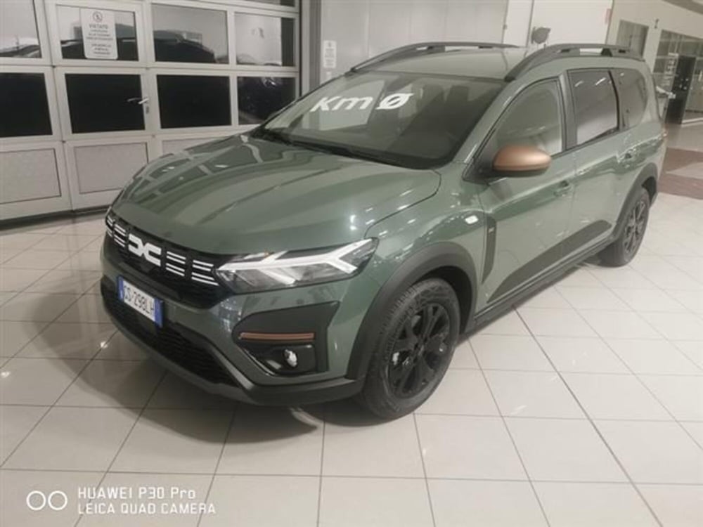 Dacia Jogger nuova a Brindisi (6)