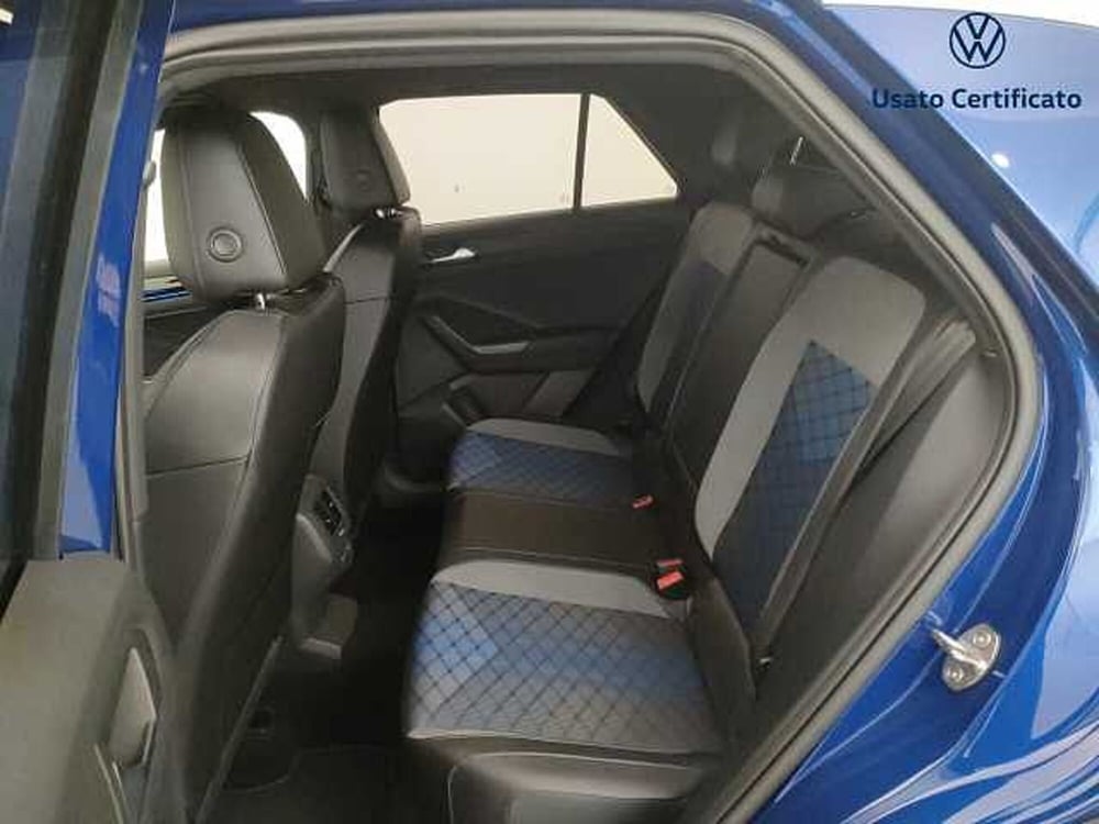 Volkswagen T-Roc nuova a Varese (11)