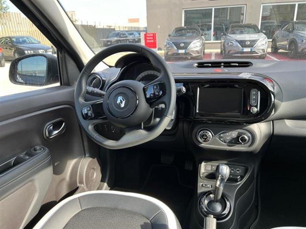 Renault Twingo usata a Brindisi (8)