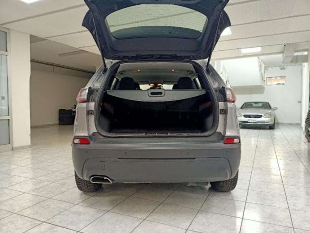 Jeep Cherokee usata a Torino (8)