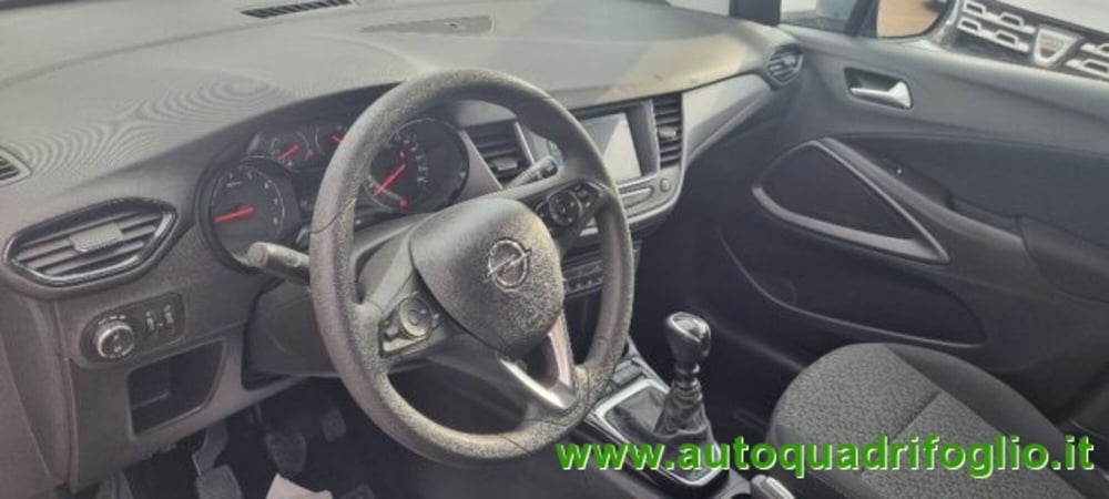 Opel Crossland X usata a Savona (15)